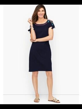 Talbots Navy Floral Embroidered Neckline Nantucket Slub Shift Dress Size 2X